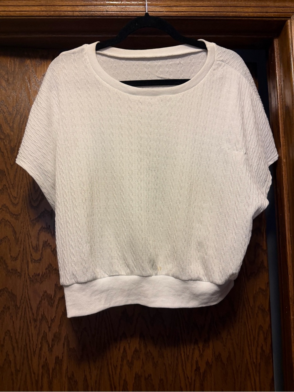 Women’s White Short Sleeve Knit Top